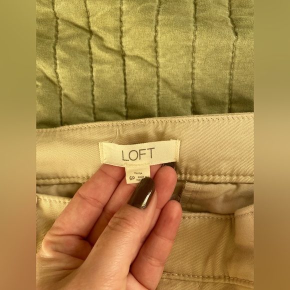 Loft Khaki Pants size 6P - Picture 3 of 7